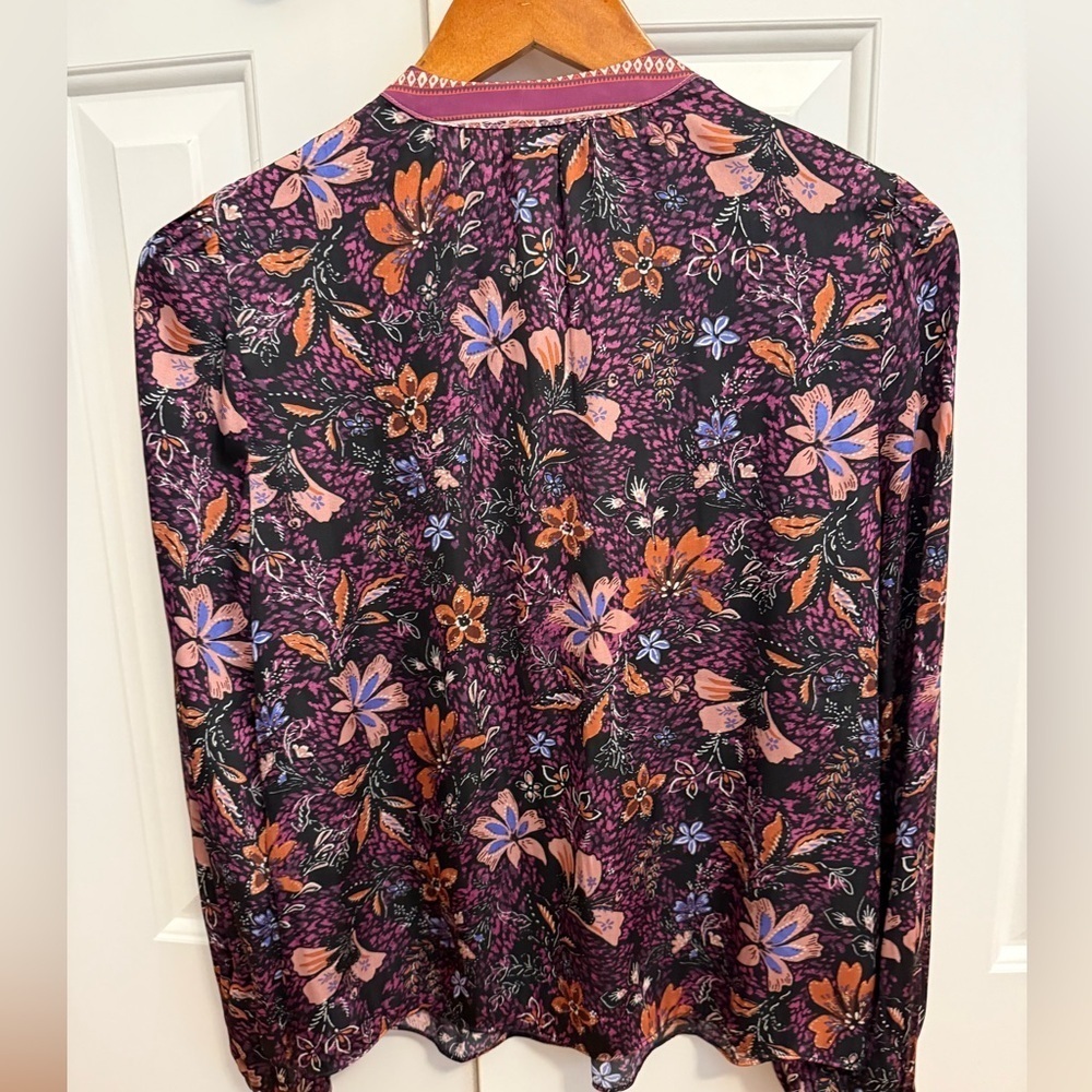 Current Air Women’s Blouse size XS - Picture 2 of 10